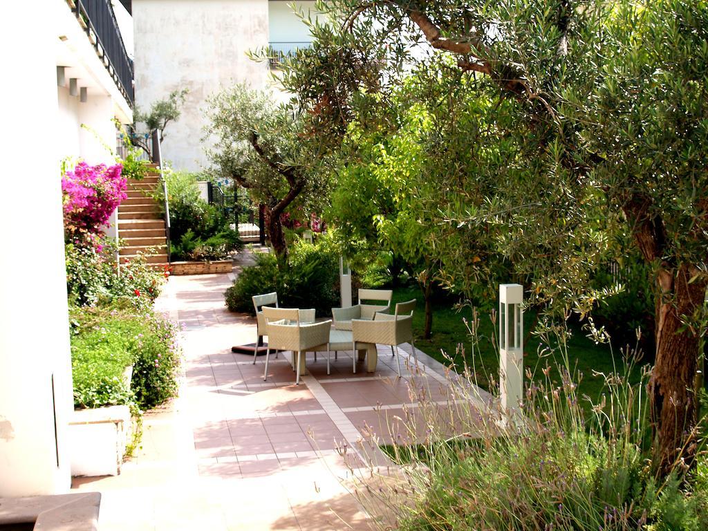 Virgilio Grand Hotel Sperlonga Exterior foto