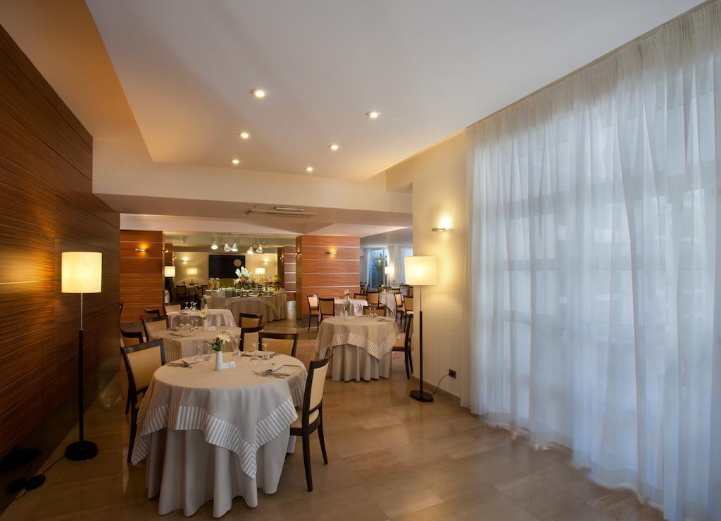 Virgilio Grand Hotel Sperlonga Exterior foto